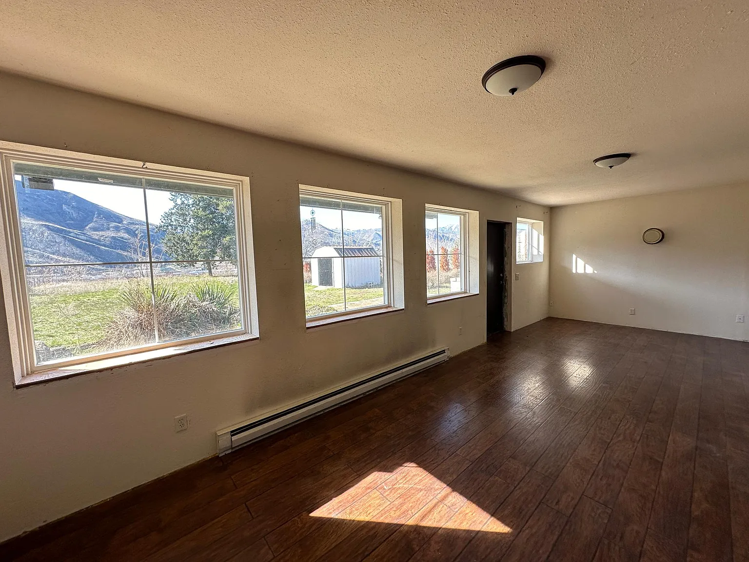 500 Rock Island Rd — Photo 2