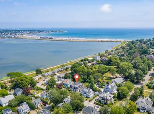 29 Champlin St #1L, Newport, RI 02840