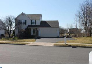 1512 Pilgrim Ln, Quakertown, PA 18951