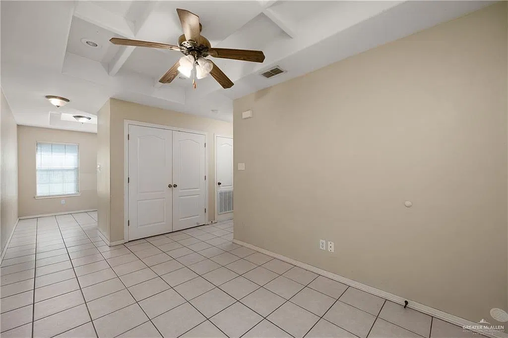 2 bed, 1.0 bath, 760 sqft, $875 — Photo 4