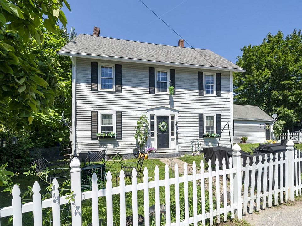 1st image of 7 Island St #B