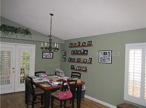2nd image of 1006 Royal Oaks Dr
