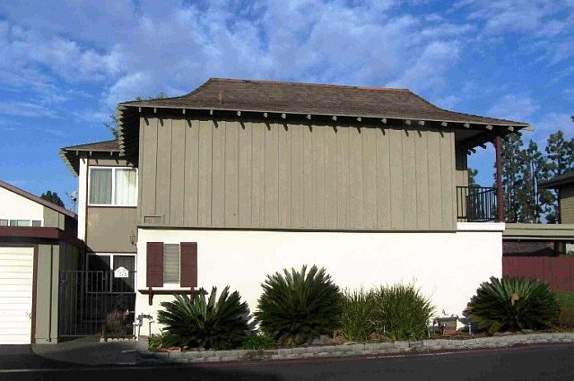 1st image of 3245 Topaz Ln