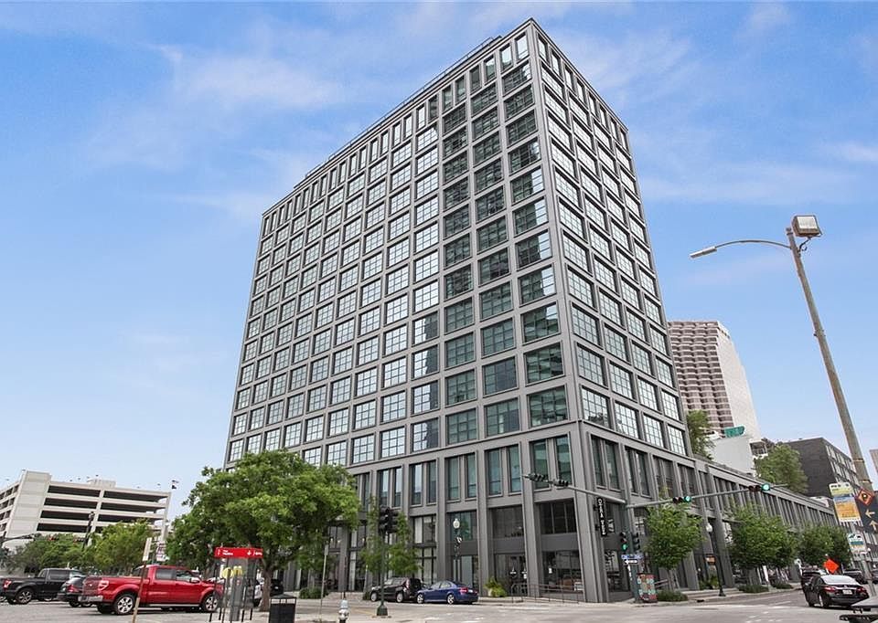 1st image of 1001 Julia St APT 9D