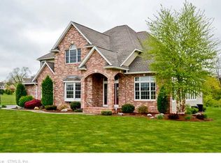 50 Cedar Crest Ln, Suffield, CT 06078