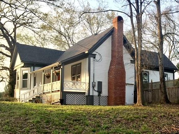 3rd image of 502 W Kentucky Ave