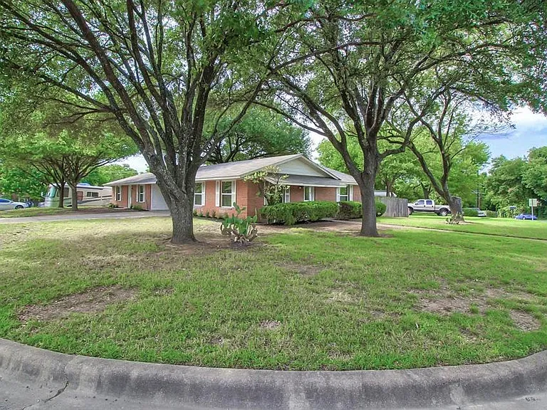 3502 Catalina Dr #A — Photo 16