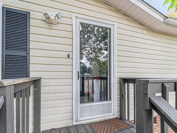 5th image of 4148 Forest Ct