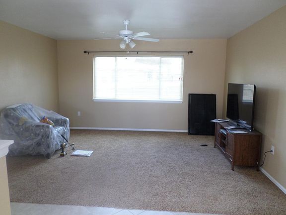 2nd image of 2219 Oliver Ave