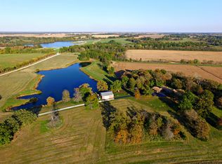 12261 212th St, La Belle, MO 63447