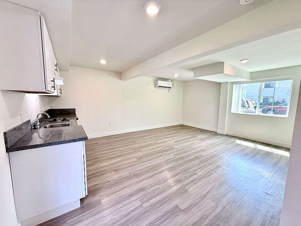 1st image of 5661 Fair Ave #3/4