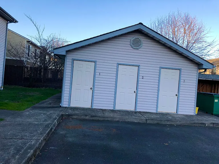 298 Stadium Dr N #6 — Photo 7