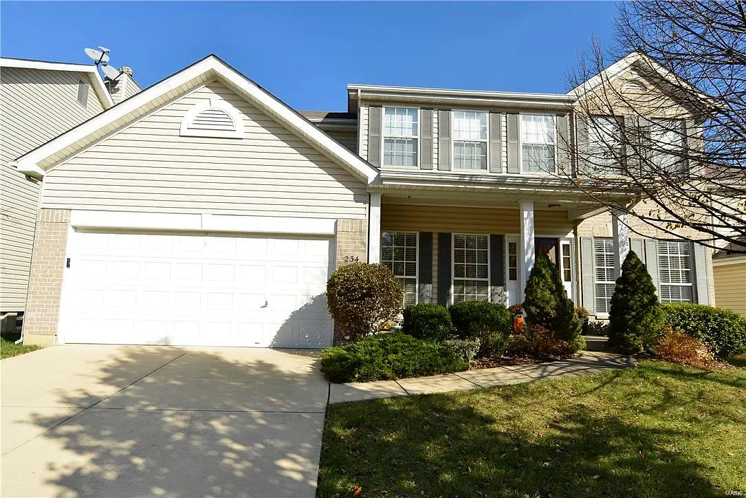 234 Arbor Trails Dr photo 1