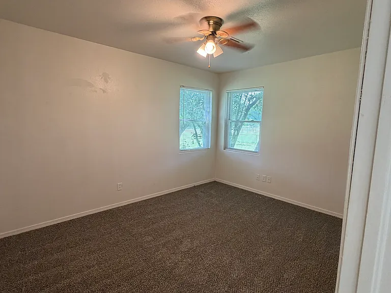 8700 S Westminster Rd — Photo 27