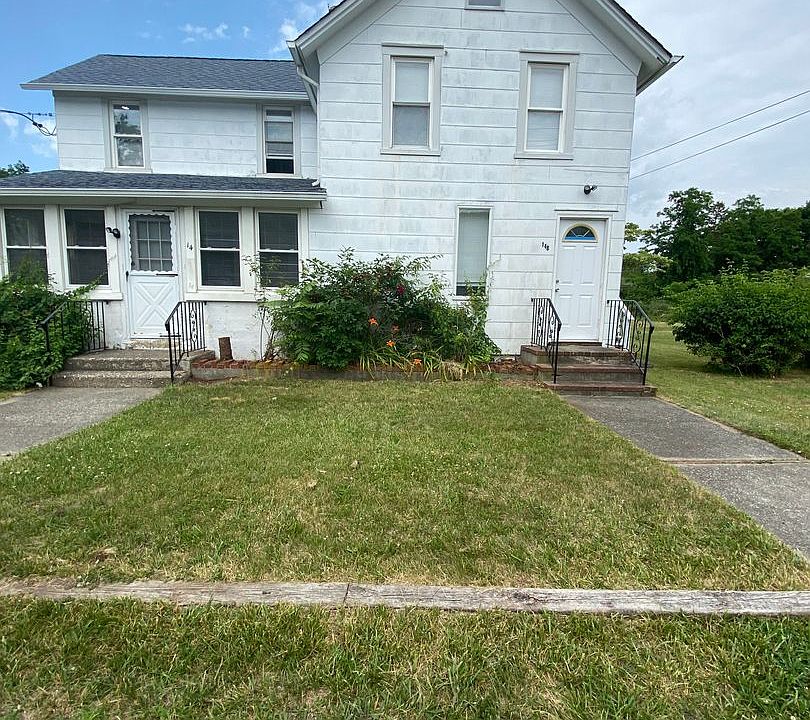1st image of 14 Fuoco Rd #B