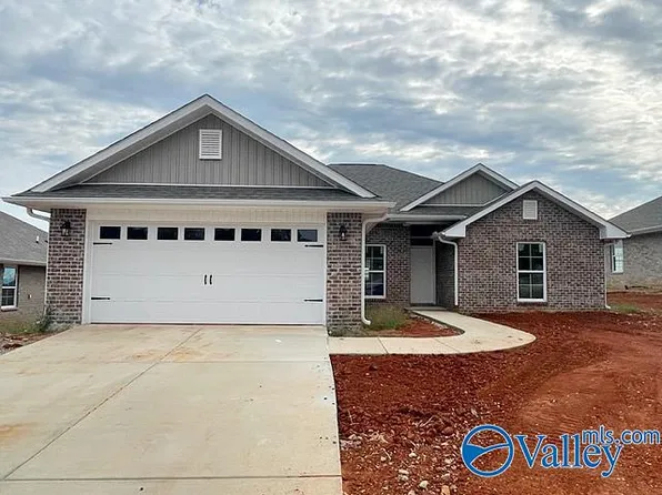 213 Poppy Trl, Meridianville, AL 35759