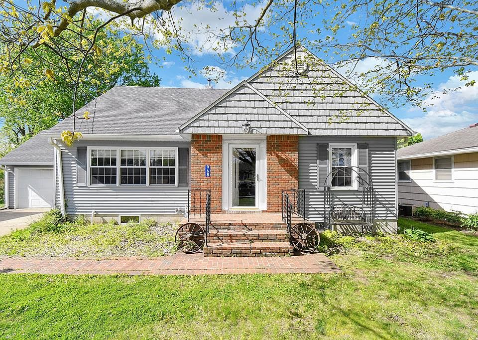 1st image of 968 Highland Ave