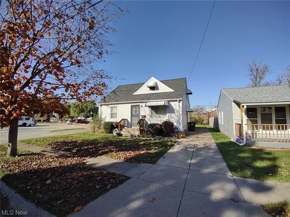 11812 Brookfield Ave, Cleveland, OH 44135