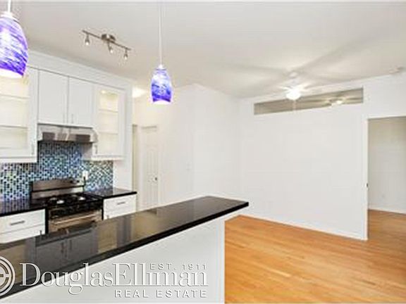 3rd image of 509 E 77th St APT 5O
