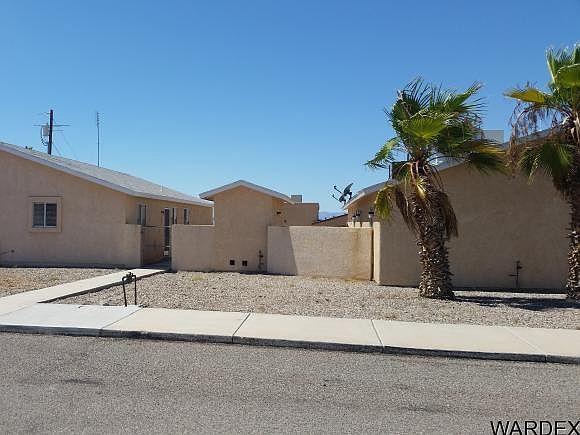 1st image of 2070 Chaparral Dr