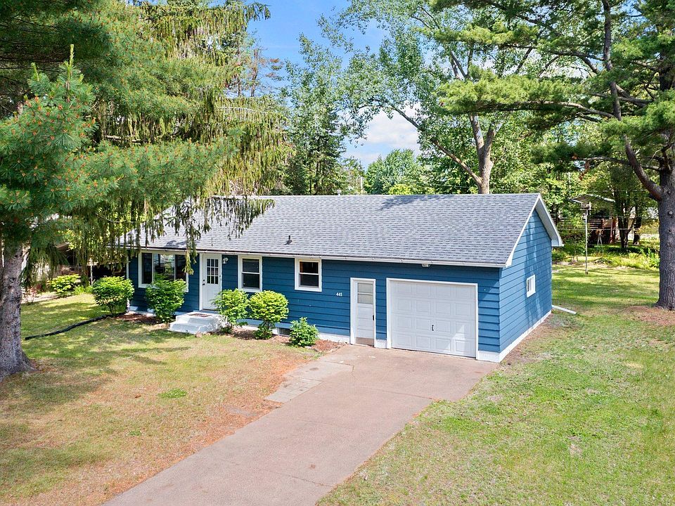 1st image of 445 4th Ave NE