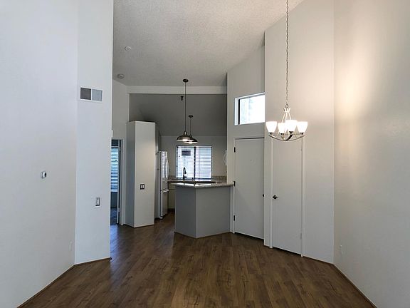 4th image of 26701 Quail Crk APT 24