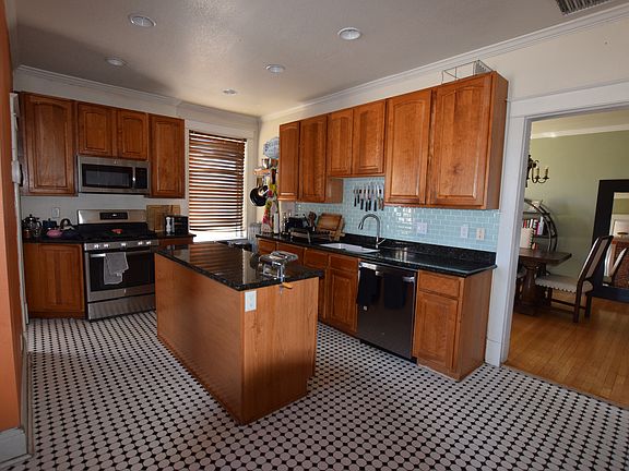 2nd image of 1550 N Ogden St APT F