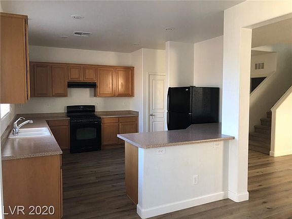 5th image of 9966 Ashland Oaks Ct