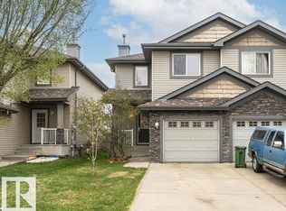 2314 Lemieux Pl NW, Edmonton, AB T6R 0C2