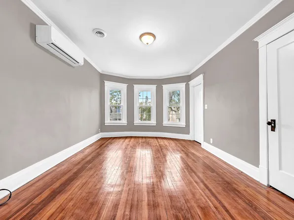 (undisclosed Address), Buffalo, NY 14220