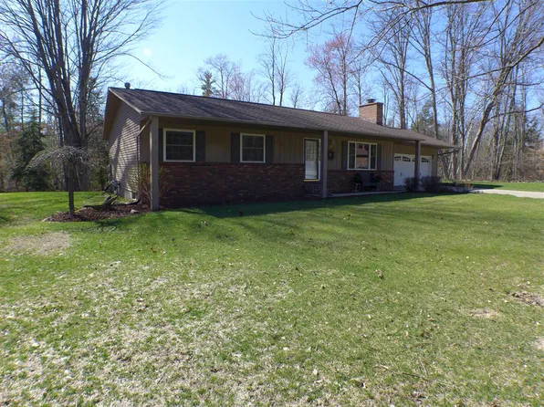 1462 Cedar Knoll Ln, Caro, MI 48723