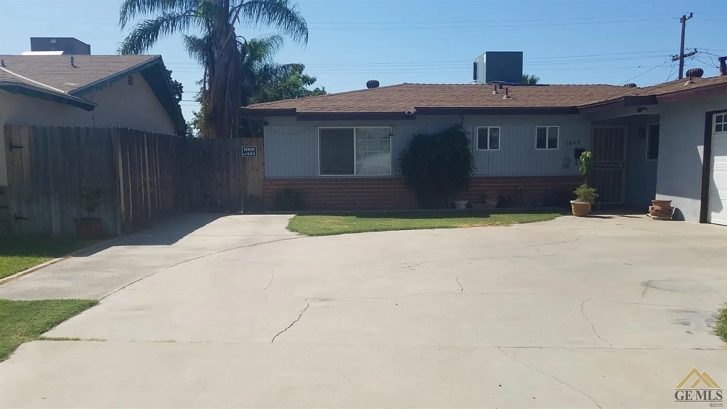 2609 Cambria Ave photo 1