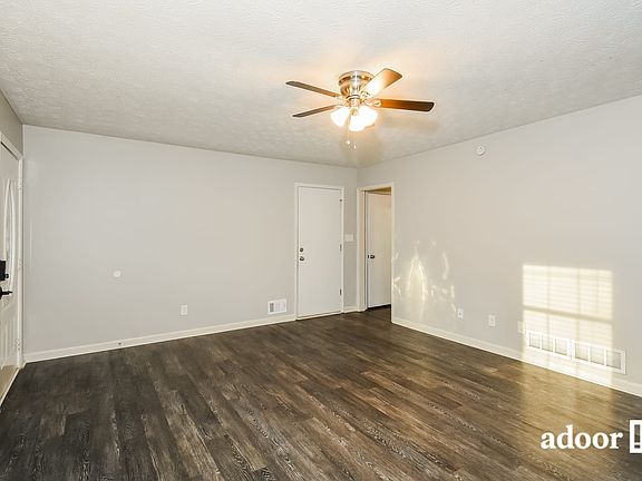 5th image of 7505 Old South Ln