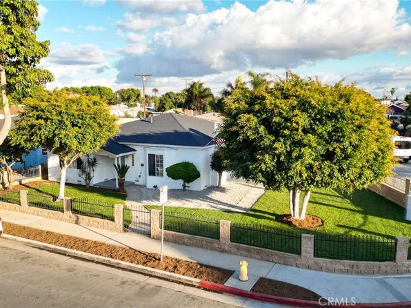 12040 Longvale Ave, Lynwood, CA 90262