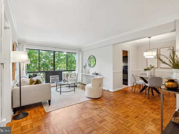 3901 Tunlaw Rd NW APT 706, Washington, DC 20007