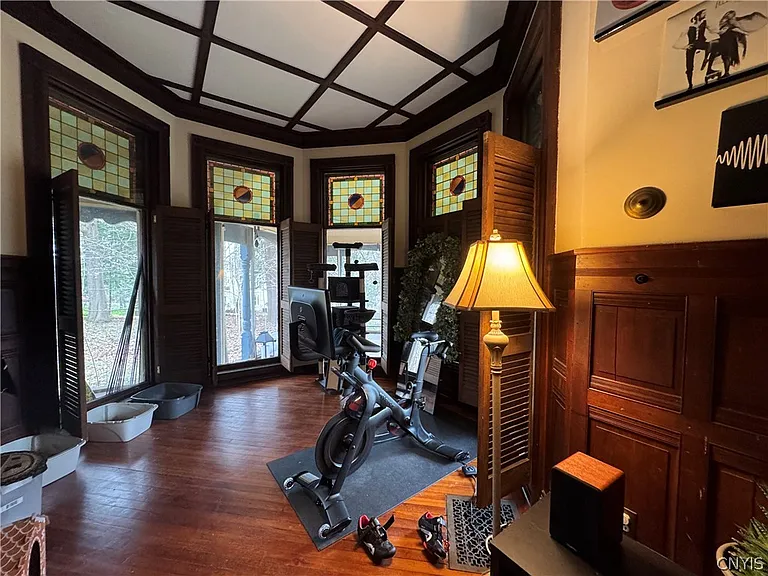 19 Chestnut St — Photo 4