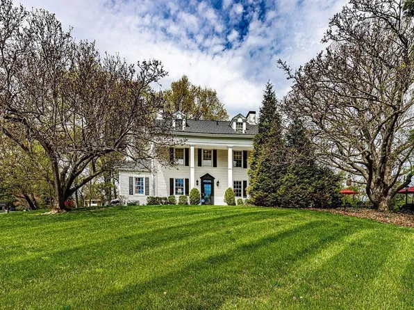 5656 Cleves Warsaw Pike, Cincinnati, OH 45238