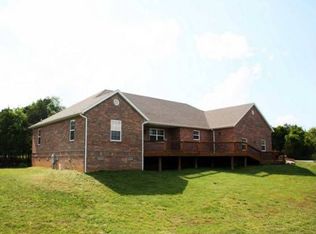 130 Huntington Dr, Branson, MO 65616