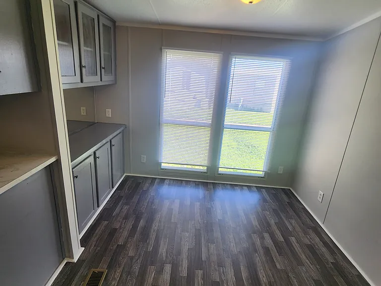 2900 N Union St #42 — Photo 4