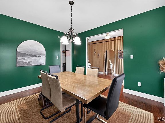 5th image of 968 Ridgepointe Place Cir