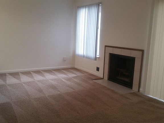 2nd image of 3612 Larchmont Square Ln