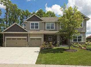 842 Windmill Crk S, Waconia, MN 55387