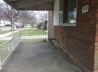 1318 E Evelyn Ave, Hazel Park, MI