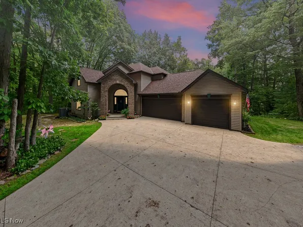 5531 Winter Brook Dr, Valley City, OH 44280