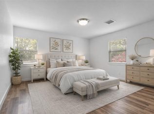 118 Waterwood Dr, Huffman, TX 77336