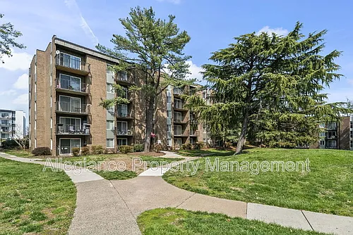 60 S Van Dorn St Photo 1