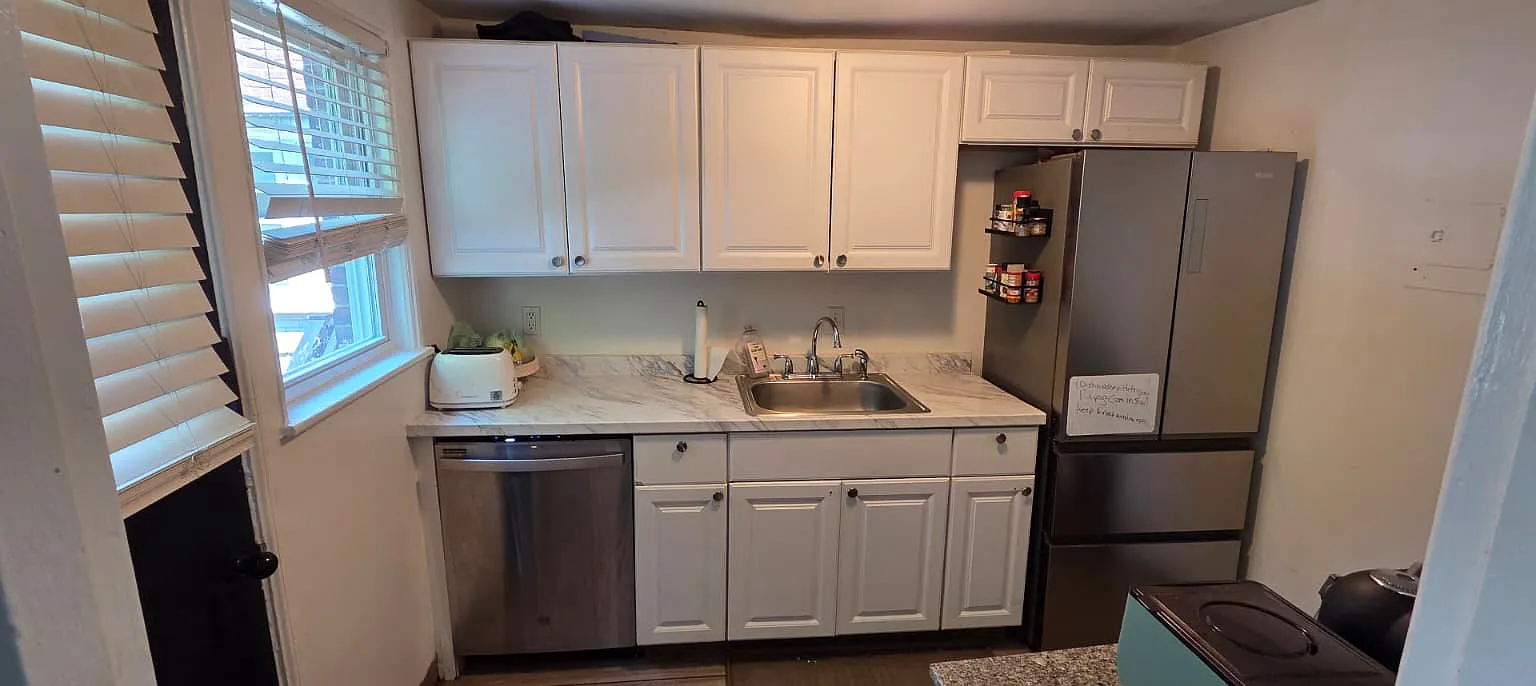 2 bed, 800 sqft, $2,500 — Photo 1