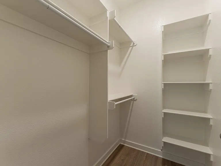 1315 S Van Buren Ave — Photo 7