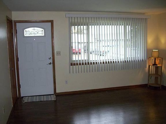 2nd image of 10215 Earley Ave SW