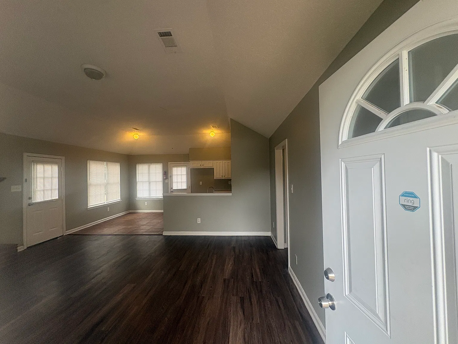 Charming 3 Bed, 2 Bath Home — Photo 3